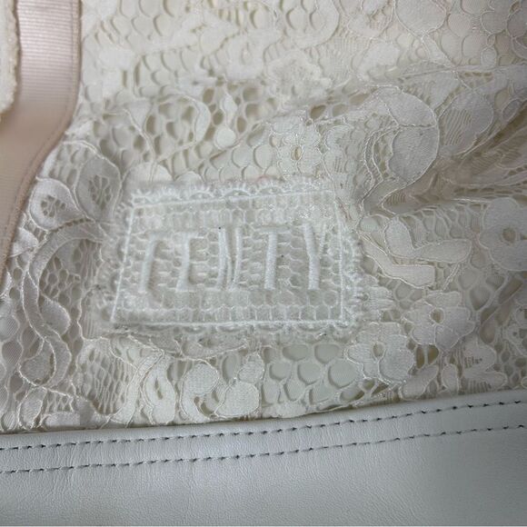 FENTY PUMA BY RIHANNA Lace Roll-Down Backpack, White - Picture 3 of 13